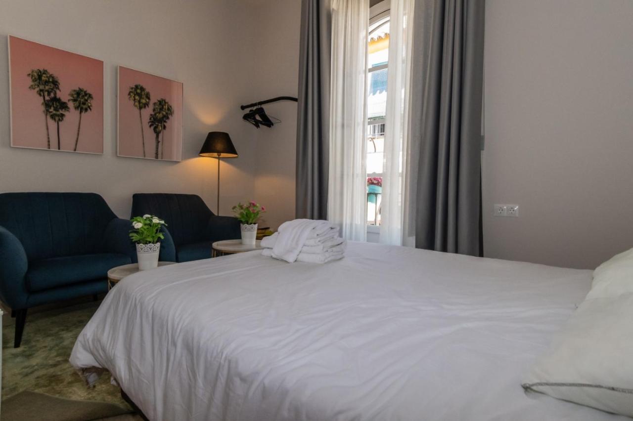 Triana Pelay Suites Sevilla Eksteriør bilde