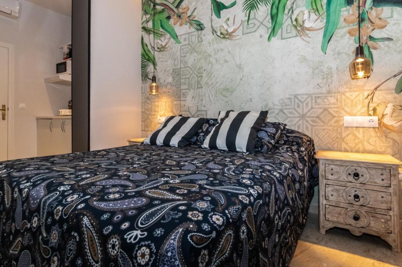 Triana Pelay Suites Sevilla Eksteriør bilde